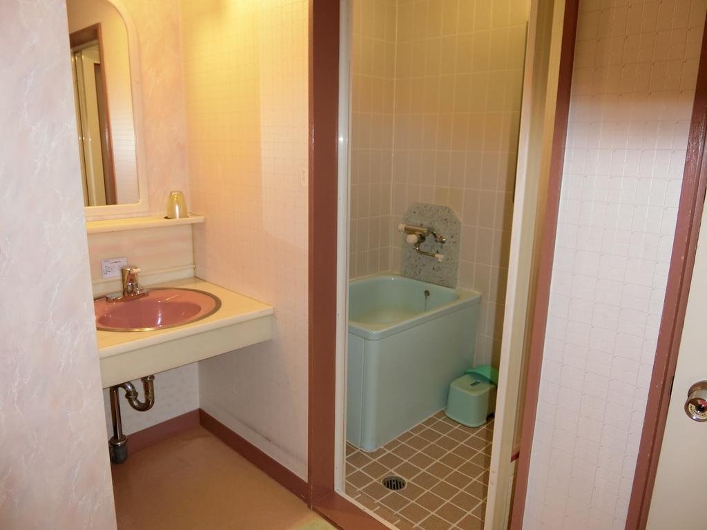 Hotel New Mondo ยูซาว่า ภายนอก รูปภาพ